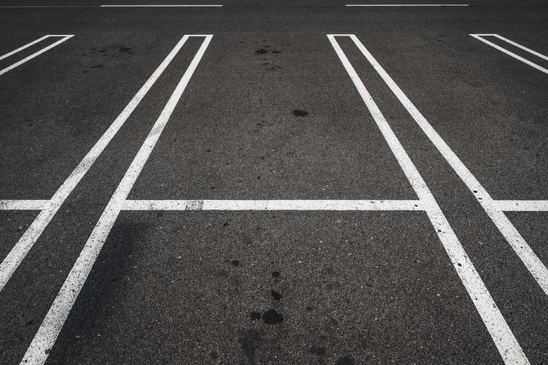 Commercial Parking Lot Sealing in Sarasota, FL