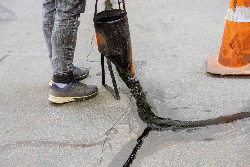 Tar Driveway Sealing in Miami Dade County, FL